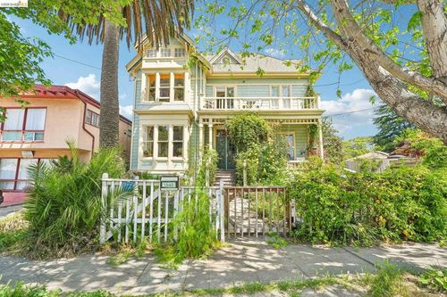 1545 Dwight Way, Berkeley, CA, 94703-1838 | Card Image