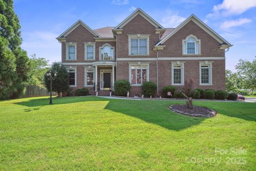 12004 New Bond Dr, Huntersville, NC, 28078-2317 | Card Image