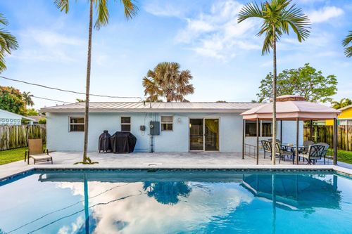 149 Se 27th Pl, Boynton Beach, FL, 33435-7608 | Card Image