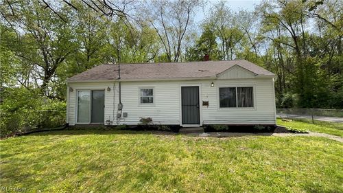 1179 Yukon Ave, Akron, OH, 44320-2547 | Card Image