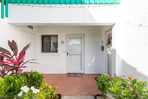 j5-4985 Casablanca Cir, Sebring, FL, 33870-1215 | Card Image