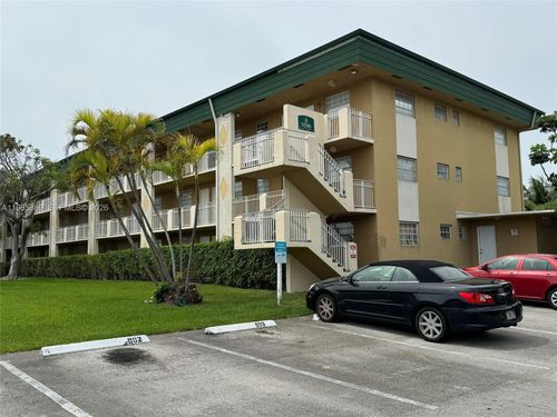 apt-305-5500 Sw 77th Ct, Miami, FL, 33155-4377 | Card Image