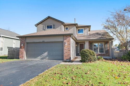 870 Noelle Bnd, Lake In The Hills, IL, 60156-5651 | Card Image