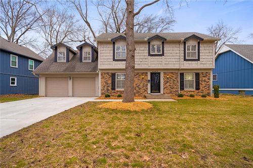 9810 W 100th Ter, Overland Park, KS, 66212-5305 | Card Image