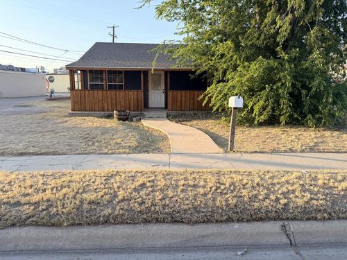 312 W Cuthbert Ave, Midland, TX, 79701-3443 | Card Image
