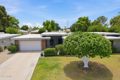 10333 W Highwood Ln, Sun City, AZ, 85373-1637 | Card Image