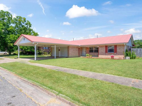 108 W Cunningham St, Bonham, TX, 75418-2427 | Card Image