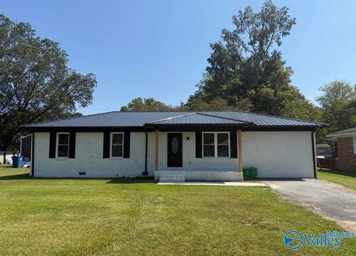 4102 Wright Cir, Rainbow City, AL, 35906-6558 | Card Image