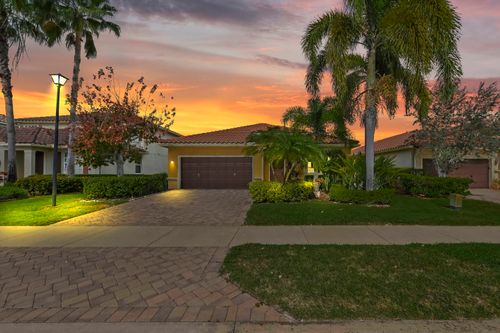 10699 Ivanhoe Ln, Wellington, FL, 33414-9355 | Card Image