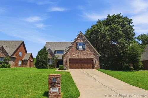 8703 95th Pl, Tulsa, OK, 74133-6409 | Card Image