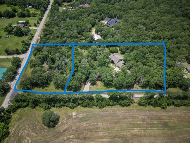 Vacant 1 acre lot for sale separately. House on 2.5 acres included in this listing. | Image 32
