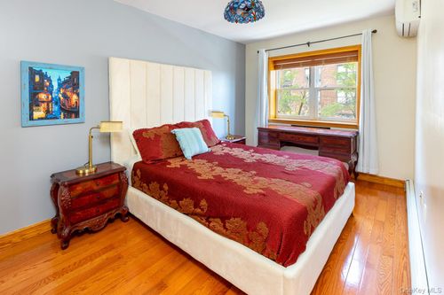 4a-5310 90th St, Elmhurst, NY, 11373-6205 | Card Image