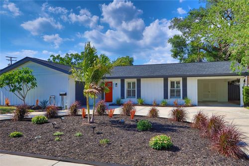 3307 Nakora Dr, TAMPA, FL, 33618-4217 | Card Image