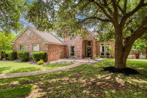 2 Scenic Ter, Round Rock, TX, 78664-9635 | Card Image