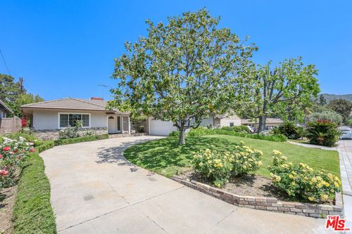 1613 San Gabriel Ave, Glendale, CA, 91208-1733 | Card Image