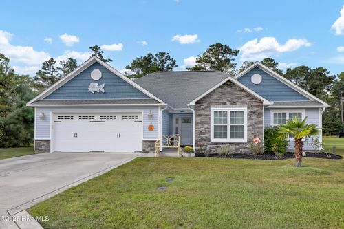 240 W Huckleberry Way, Rocky Point, NC, 28457-2300 | Card Image