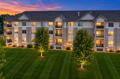 116-2301 10th St, Austin, MN, 55912-2190 | Card Image