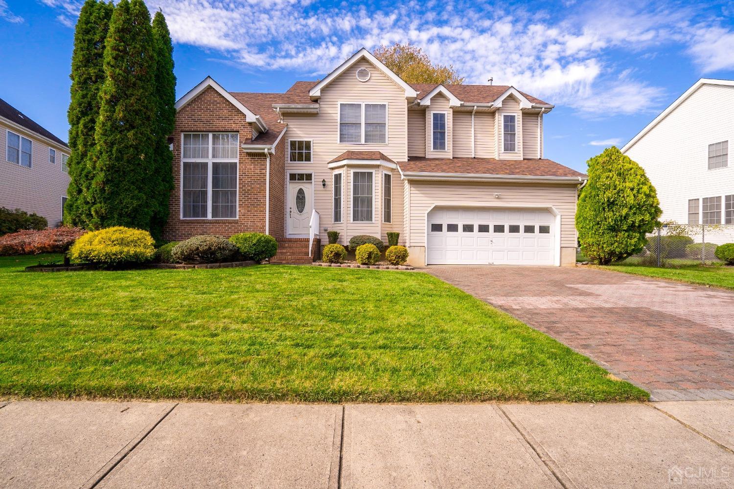 22 Putnam Road, Inactive in South Brunswick Zoocasa