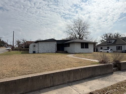 1101 S Trinity St, Decatur, TX, 76234-2546 | Card Image