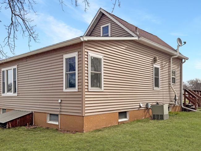 South side of home | Image 31