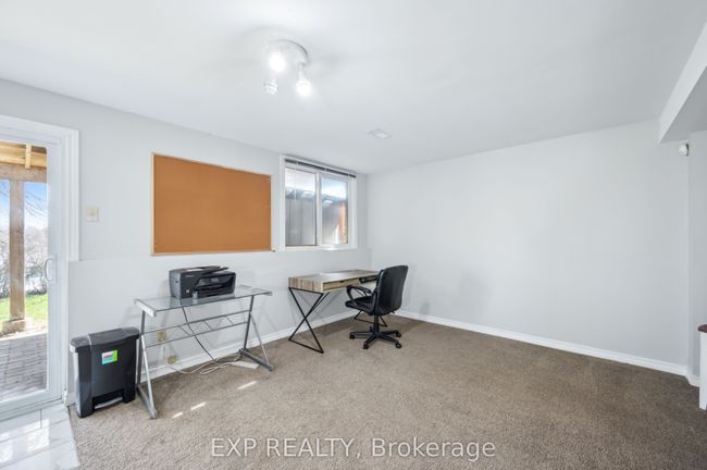 116 Dinison Cres, House attached with 3 bedrooms, 2 bathrooms and 3 parking in Kitchener ON | Image 19