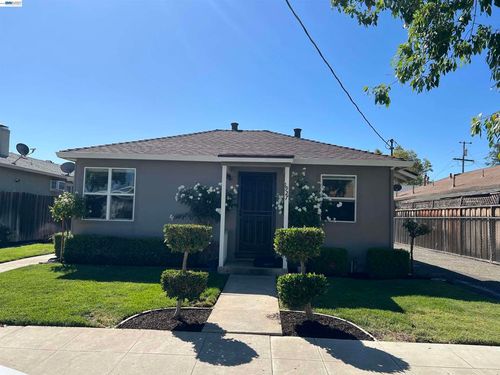 1927 Park St, Livermore, CA, 94551-2847 | Card Image