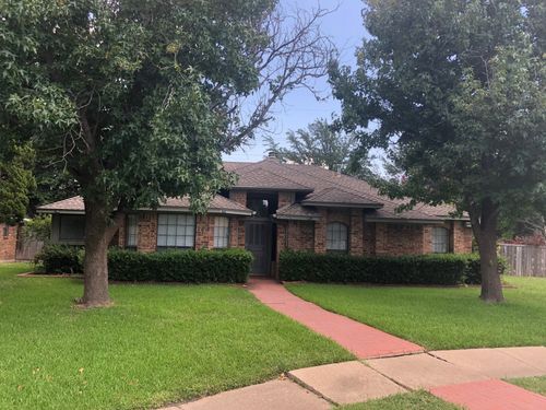 2514 Pebblestone Dr, Garland, TX, 75044-7428 | Card Image