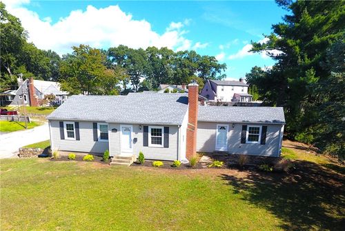 23 Shortway Dr, West Warwick, RI, 02893-1220 | Card Image