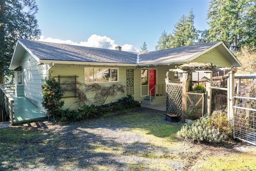 354 Old Scott Rd, Salt Spring Island, BC, V8K2L9 | Card Image