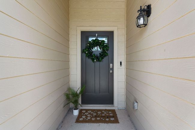 305 Evergreen Sumac Loop, House other with 4 bedrooms, 2 bathrooms and 2 parking in Kyle TX | Image 6