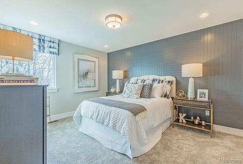 21008 Campolina Dr, South Lyon, MI, 48178-4300 | Card Image