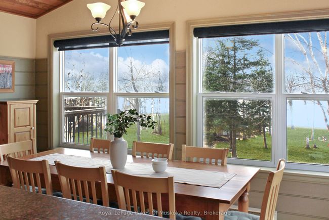 1136 Lakeside Trail, House other with 3 bedrooms, 2 bathrooms and 6 parking in Magnetawan ON | Image 7