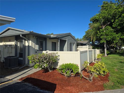 12-2606 29th Ave, BRADENTON, FL, 34205-3722 | Card Image