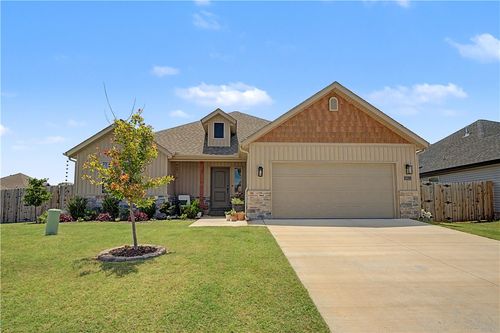 1011 Monarch Rd, Centerton, AR, 72719-3015 | Card Image