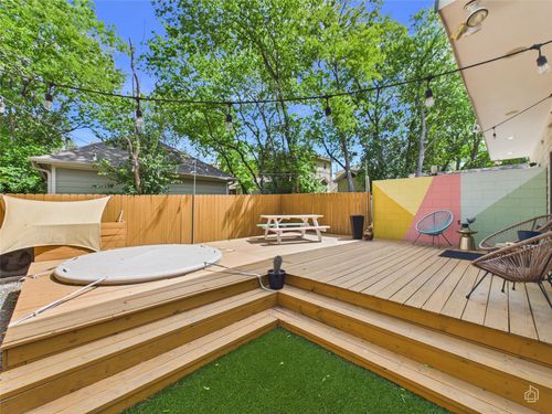 a-2503 S 6th Street, Austin, TX, 78704 | Card Image