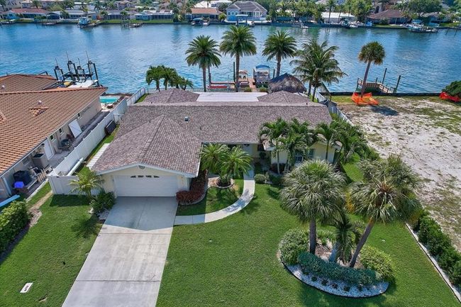 217 Driftwood Ln, House other with 3 bedrooms, 2 bathrooms and null parking in LARGO FL | Image 68