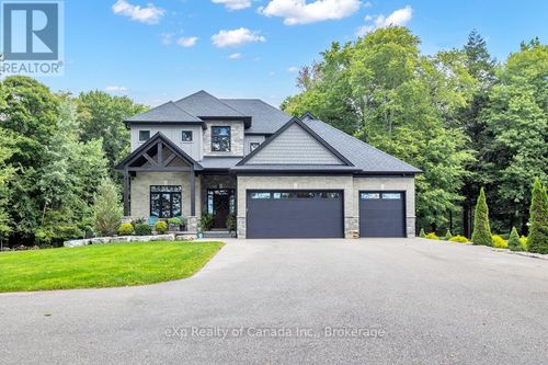 104 Norfolk County Rd 13, Courtland, ON, N0J1E0 | Card Image