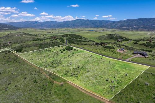 30575 Marshall Rdg, Steamboat Springs, CO, 80487 | Card Image