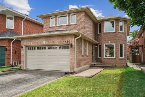 3354 Nutcracker Dr, Mississauga, ON, L5N6E6 | Card Image