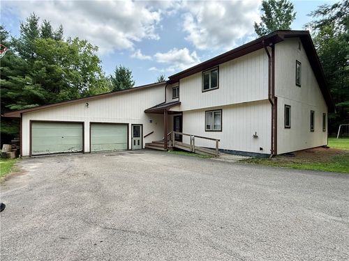 4150 Hillcrest Drive Ext, Wellsville, NY, 14895-9384 | Card Image