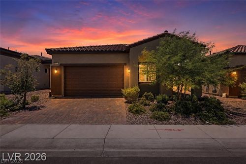 835 Silverton Springs St, Henderson, NV, 89011-2696 | Card Image