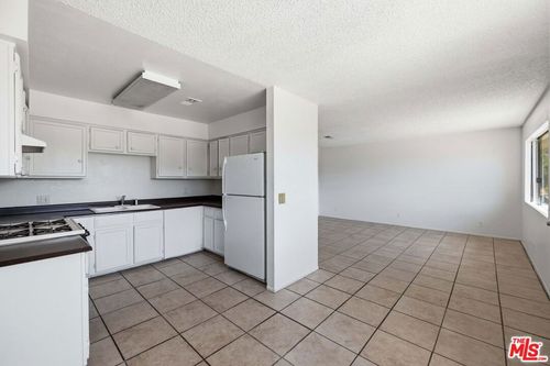 5-518 E Avenue Q4, Palmdale, CA, 93550 | Card Image