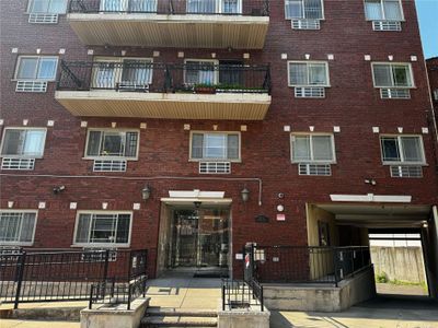 4E - 76-17 46th Avenue, Condo with 1 bedrooms, 1 bathrooms and 1 parking in Elmhurst NY | Image 1