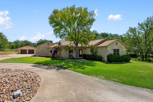 284 Skyview Dr, Kingsland, TX, 78639-5309 | Card Image