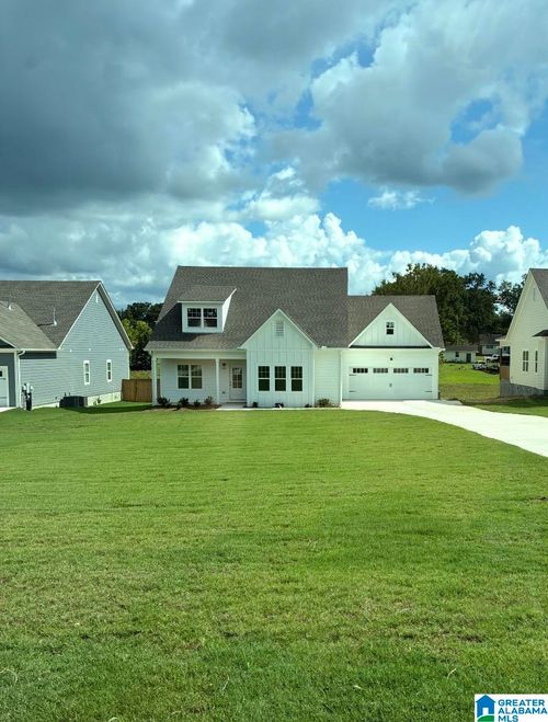 1486 Brooks Dr, MOUNT OLIVE, AL, 35117-3818 | Card Image