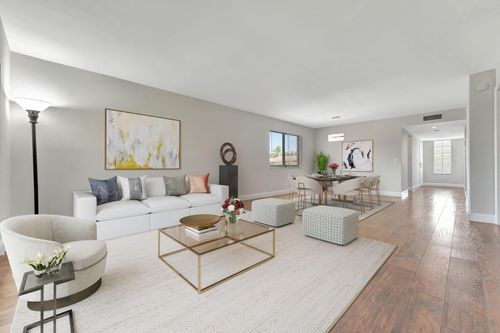 204-334 Lakeview Dr, Weston, FL, 33326-1326 | Card Image