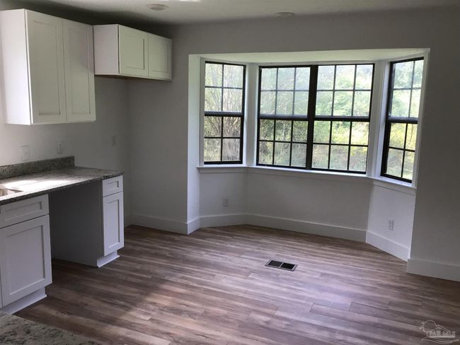 3675 Hazel Godwin Rd, House other with 4 bedrooms, 3 bathrooms and 2 parking in Jay FL | Image 8