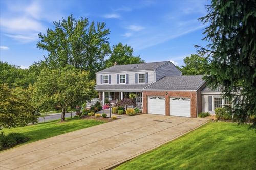 2339 Willowbrook Rd, Upper St Clair, PA, 15241-1740 | Card Image