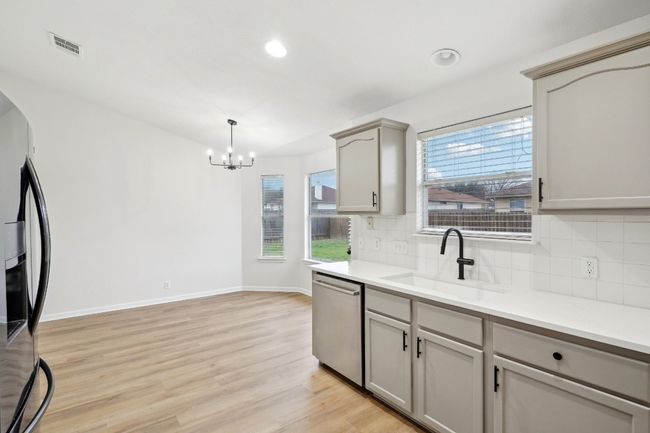 114 Challenger, House other with 4 bedrooms, 3 bathrooms and 4 parking in Kyle TX | Image 18
