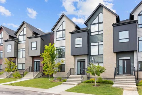 75 Sage Meadows Cir Nw, Calgary, AB, T3P1K3 | Card Image